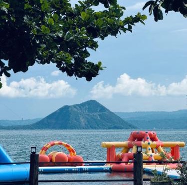 Club Balai Isabel - Audrey-Adam Staycation Balai