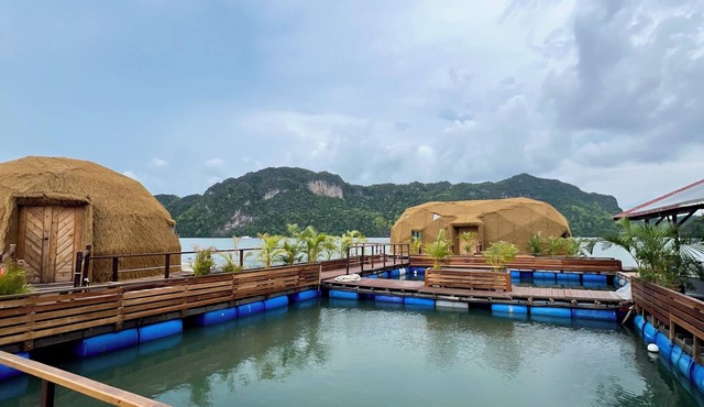 Coconest THREE: Floating Two-Bedroom Waterstay on a UNESCO Site