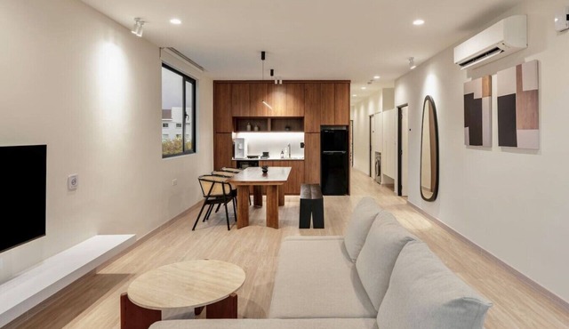 Codrington House - 3Bedroom 3Bathroom 2Carpark