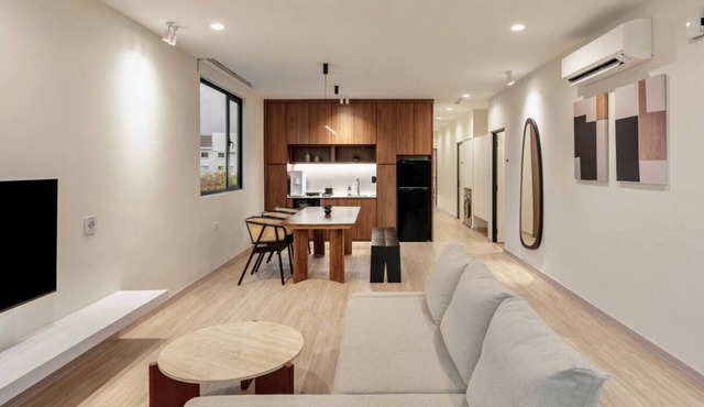 Codrington House - 3Bedroom 3Bathroom 2Carpark
