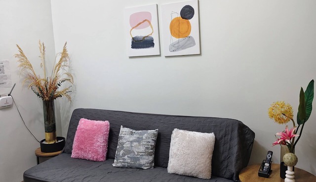 Condotel 1-bedroom Apartment with AC/wifi in Pasay City and MOA