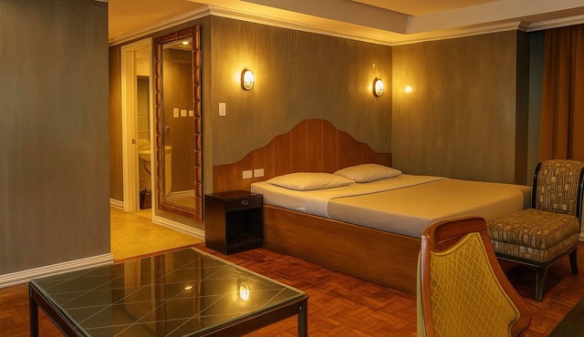 Connector Hostel in Makati