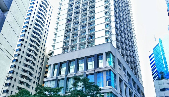 Cool and Cozy Home by Seri Bukit Ceylon Residency
