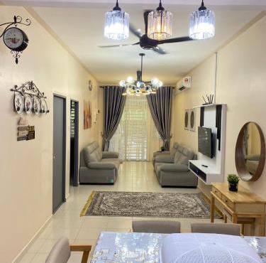 Cosy Serimas Homestay