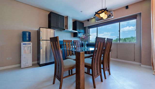 Court Meridian Hotel and Suites in Olongapo