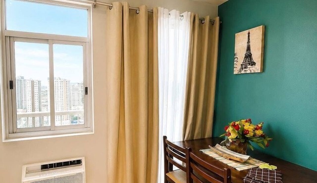 Cozy 1-bedroom 40sqm twin condo unit with AC in delightful Makati City. in Makati City