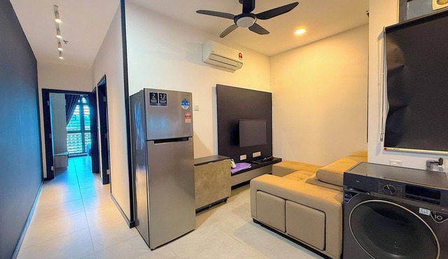 Cozy 2-bedroom apartment in gorgeous Kuala Lumpur with AC, fitness room in Kuala Lumpur