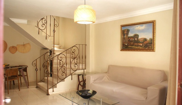 Cozy apartment on 2 levels. A few minutes from the city center! in Santo Domingo
