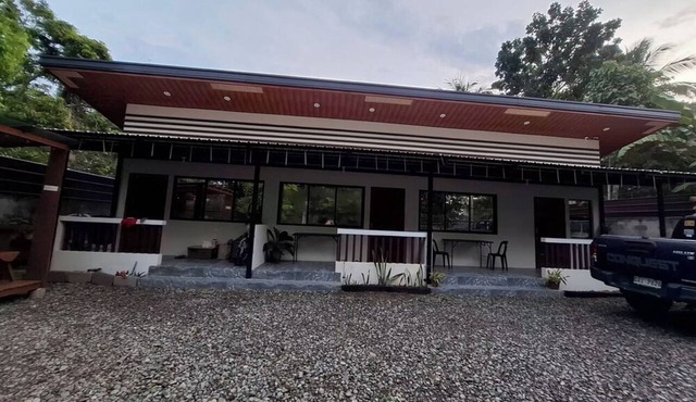 Cozy Stay at JAL Transient House in Hinoba-an