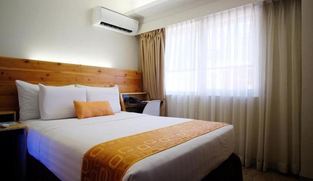Cuarto Hotels Cebu