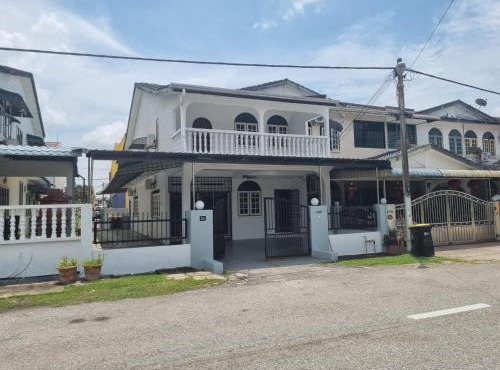 D' Saras Homestay in Sitiawan