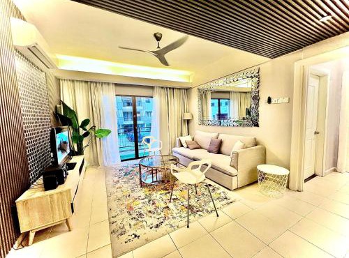 D Savoy A Famosa 2 BR by Oasis