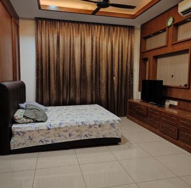 Dcarlton seaview apartment
