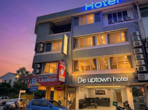 De UPTOWN Hotel @ P.J. 222