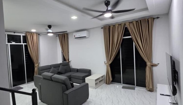 Desa Impian Family Homestay in Tanah Merah