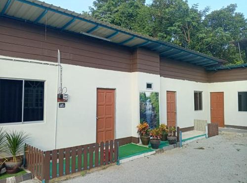Desa Landak Chalet