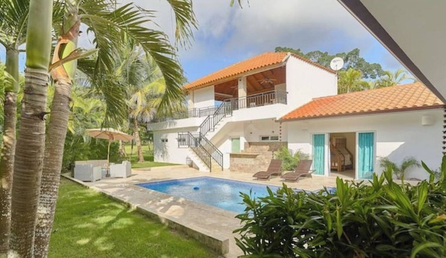 Tropical Villa Pool Golf Course View Juan Dolio 11 Pax in Metro Country Club Juan Dolio