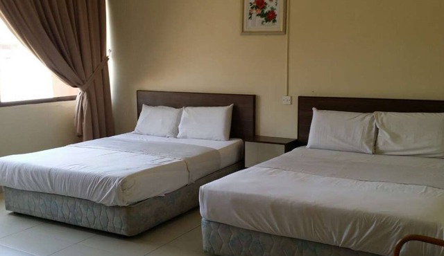 Dragon & Phoenix Hotel in Ipoh