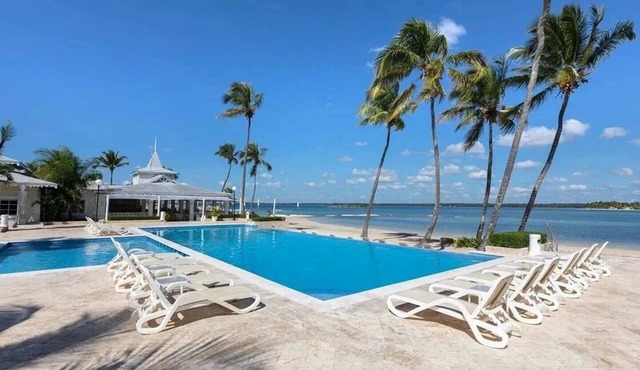 Dream villa near the sea in La Caña