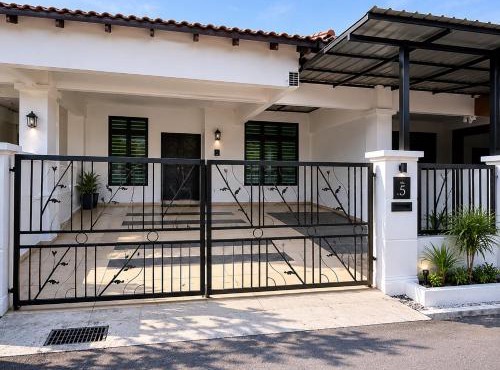 EL Homestay teres klebang melaka in Malacca