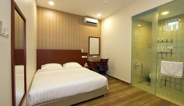 Elegant Hotel