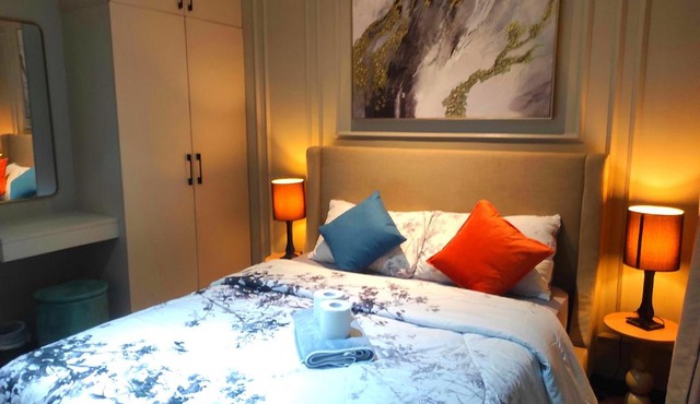 Elegant Stylish 1 Bedroom Balcony City and Manila Bay view FREE Sauna Pool GYM Makati
