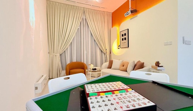 Ember Loft-Space Residency-KSL Mall-2BR-Projector-6 Pax