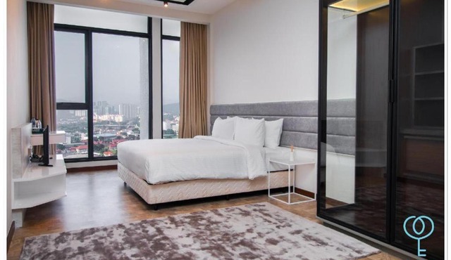 Enjoy staycation in Expression EXiSM
