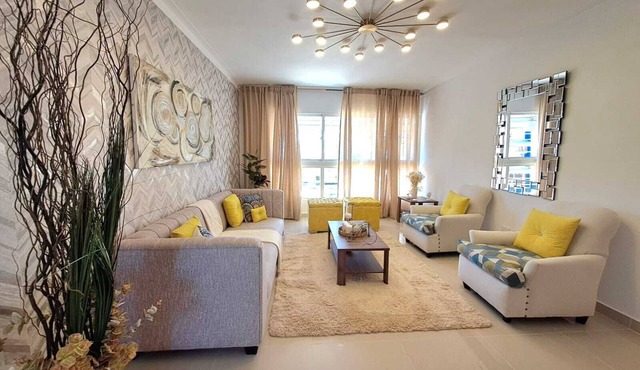 Escapada a una Acogedor Apartamento 4 Dormitorios, 3,5 Dormitorios Duermen 8 in SANTO DOMINGO