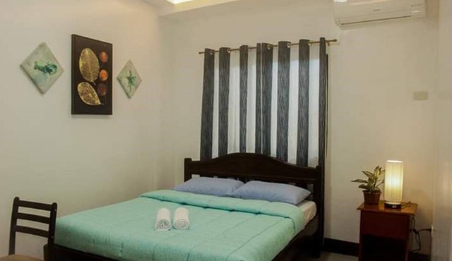 Florencia's Pension House in Panglao