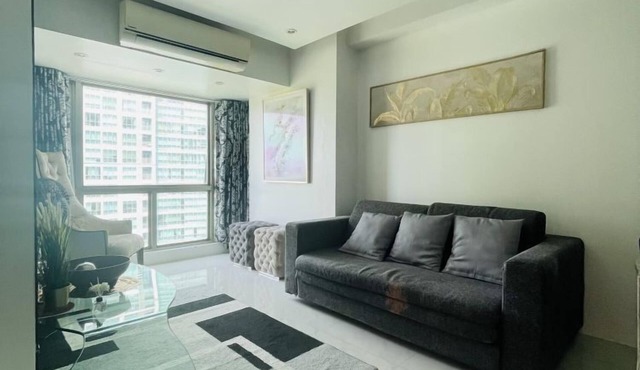 Forbeswood Parklane: Your Perfect BGC Base