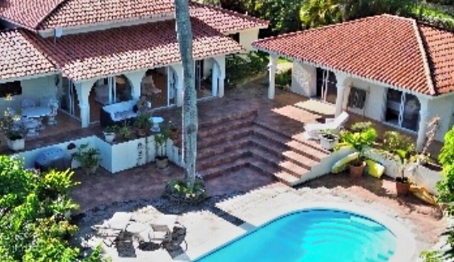 French Mediterranean 3 bedroom Ocean View Pool Home in the Hills of Cabrera. in Catalina