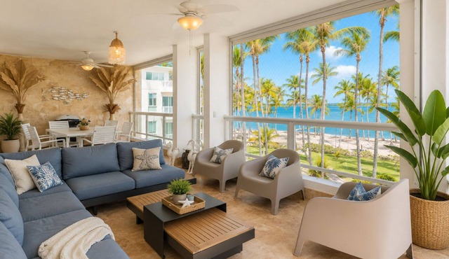 FRONT BEACH LUXURY CONDO- A place where beachfront meets world PGA golf courses in LA ROMANA
