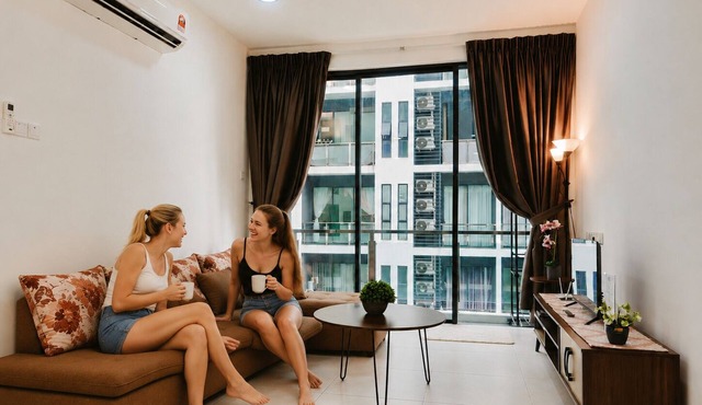 Galacity Cozy 2-bedroom condo with AC in gorgeous Kuching