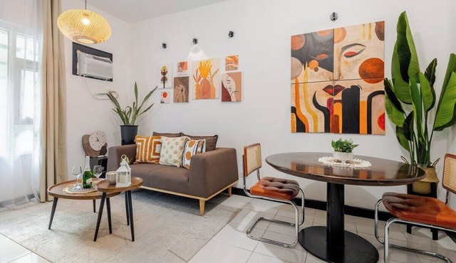 Gateway Regency 1BR—Walk to MRT Boni with Pool & Gym