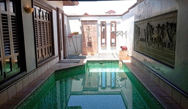 GLX Private Pool Villa