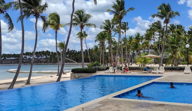 Golf & Beach Villa with private pool in San Pedro de Macoris