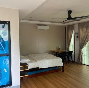 Grand Kampung Ayer Hitam