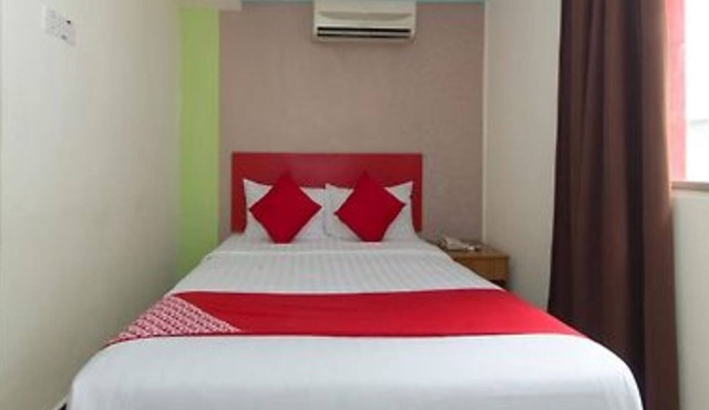 Grand Orchard Wings Hotel Kuala Lumpur offers 2-star accommodation in Wilayah Persekutuan