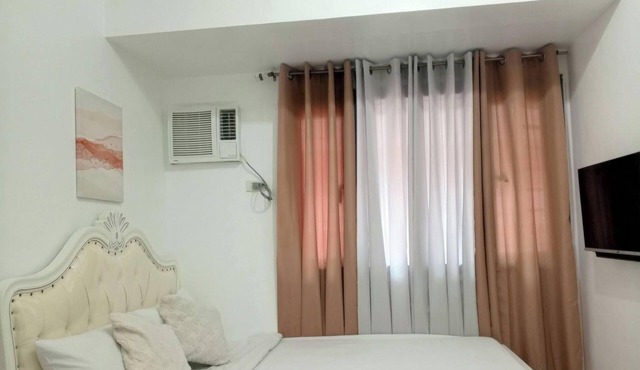 Grand Riviera neas Slec