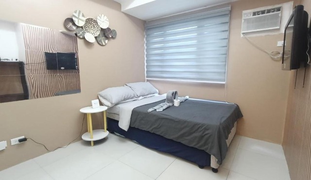 Grand Riviera Suites By Celyn in Manila
