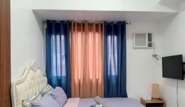 Grand Riviera Suites – Manila Bay Stay