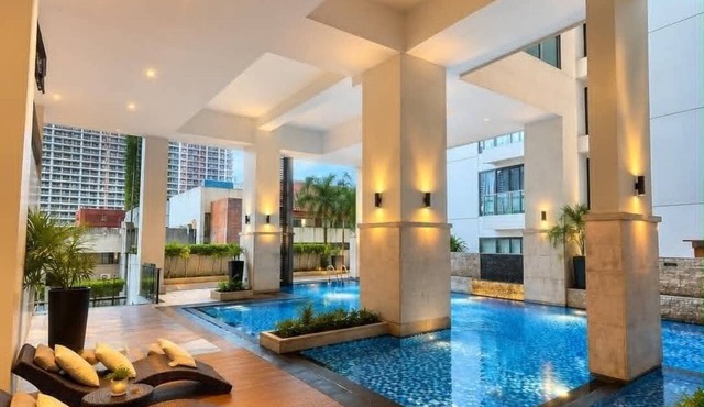 Greenbelt Hamilton | Free Pool Access, 10 mins walk to Glorietta, Landmark etc in Makati
