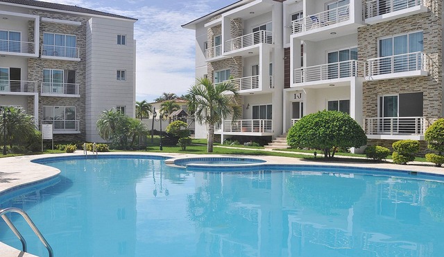 Groundfloor central condo in Sosua with pool, fully furnished/equipped in Sosúa