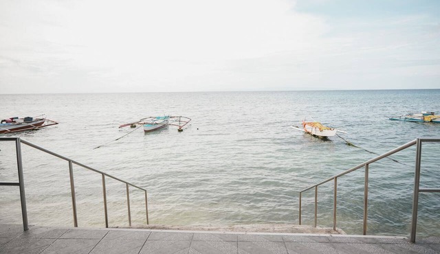 GT Seaside Inn in Oslob