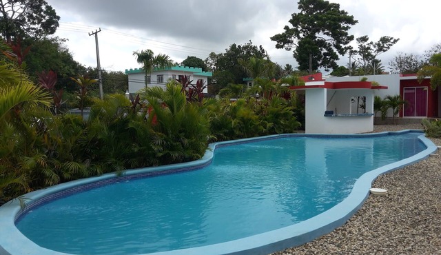 Guest-Friendly 1-Bedroom Studio in Downtown Sosua, with pool, close to the Beach in Sosúa
