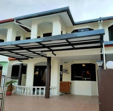 HANNI HomeStay in Sibu