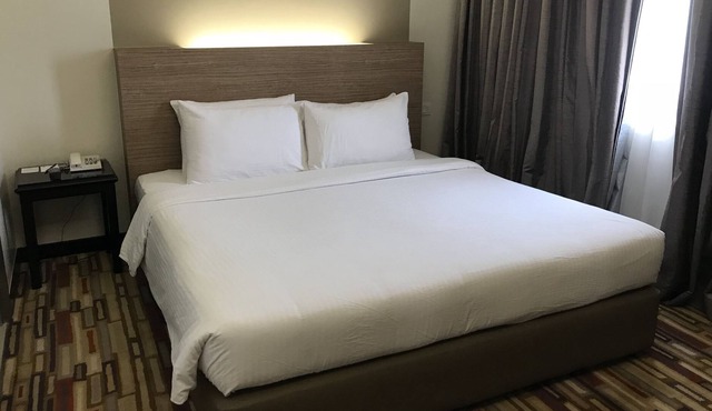 Harbour View Hotel in Kuching