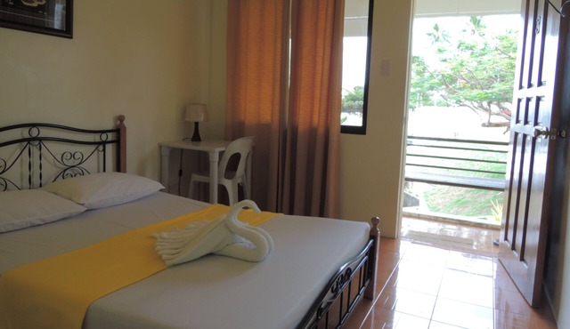 Hisoler's Beach Resort in Bogo