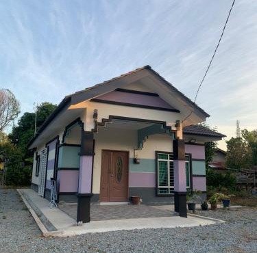 Homestay kampung moden